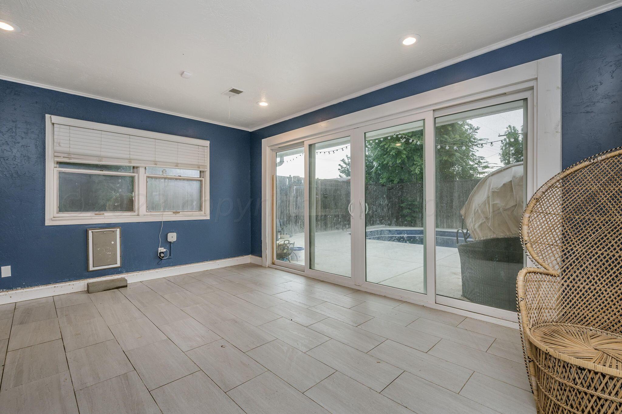 7202 Jameson Road Amarillo, TX 79106 - Photo 23 of 30 Sun Room