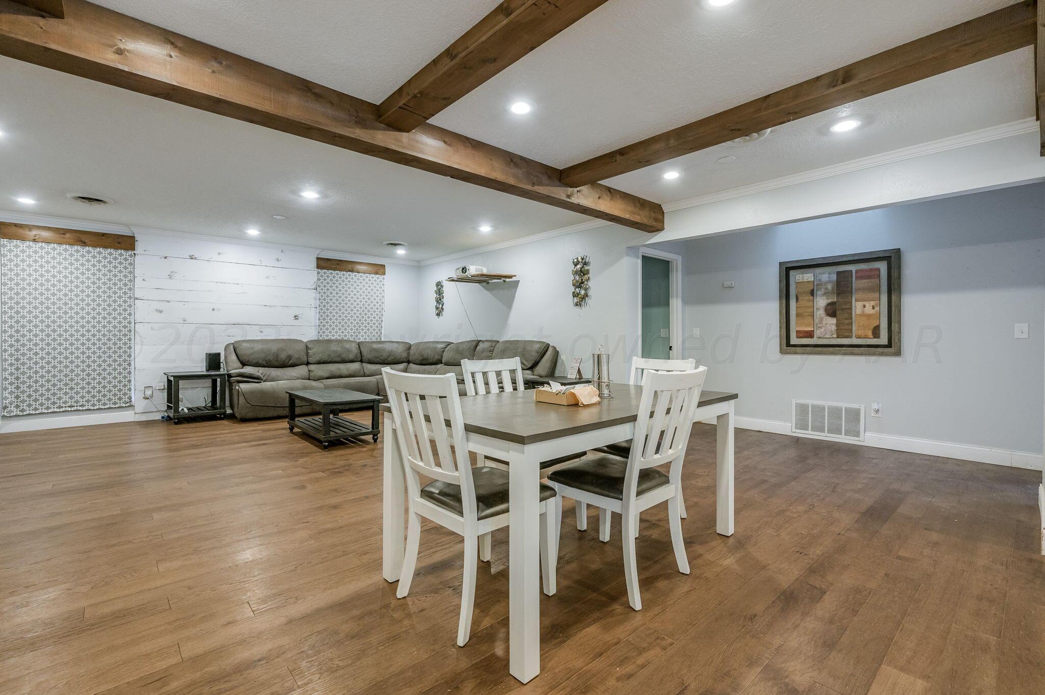 7202 Jameson Road Amarillo, TX 79106 - Photo 9 of 30 Dining Area