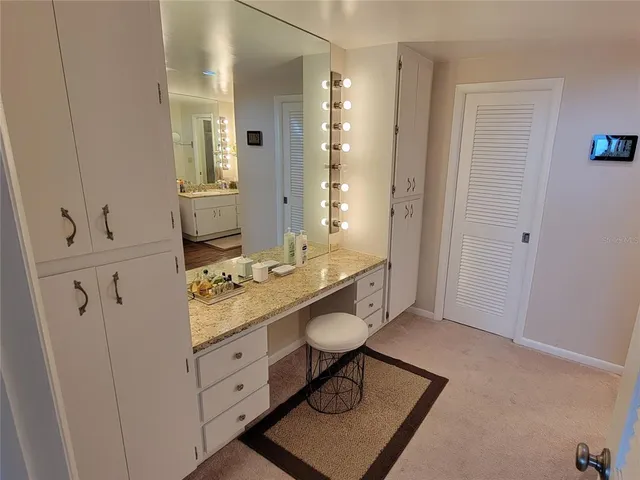 $695,000 | 1 Beach Drive Southeast, Unit 2003, St. Petersburg, FL 33701