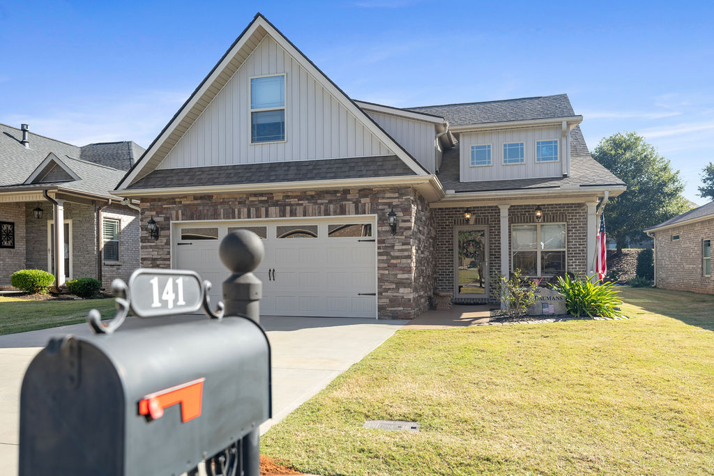 141 Olde Towne Drive Anderson, SC 29621 - Photo 3 of 33 Gallery Image 3