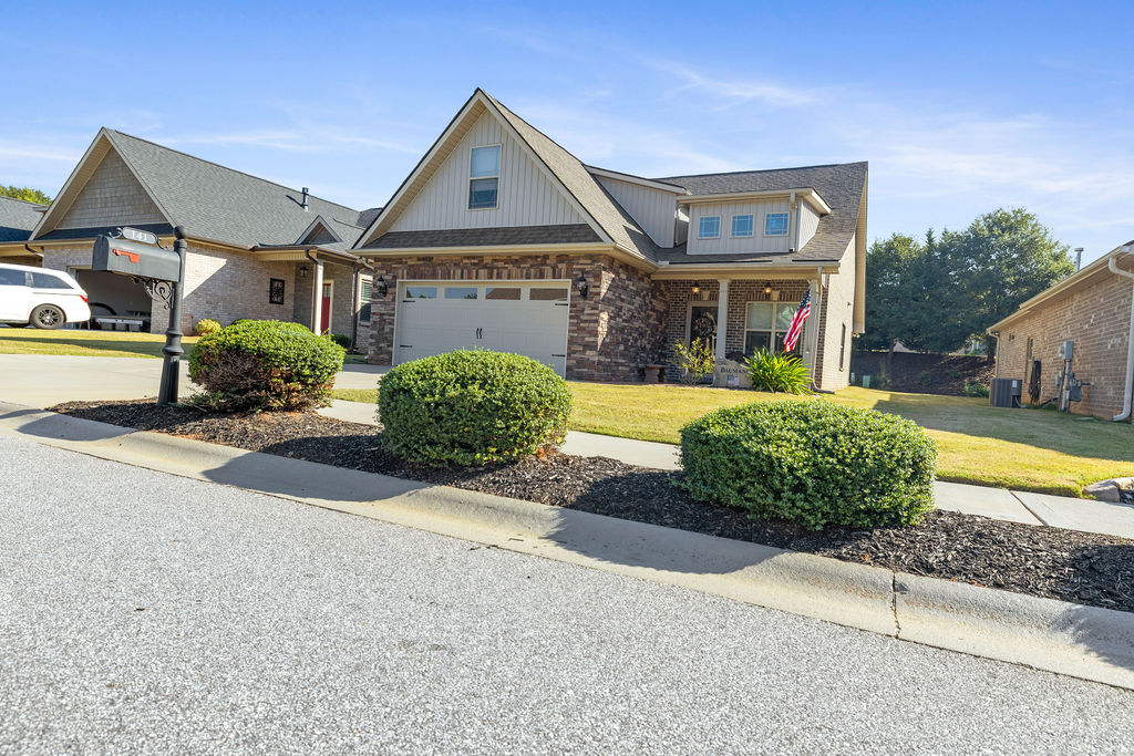 141 Olde Towne Drive Anderson, SC 29621 - Photo 4 of 33 Gallery Image 4