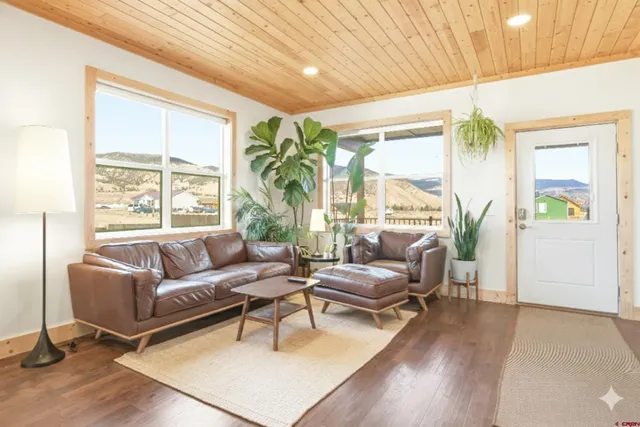 $448,000 | 437 Apex Drive, Creede, CO 81130