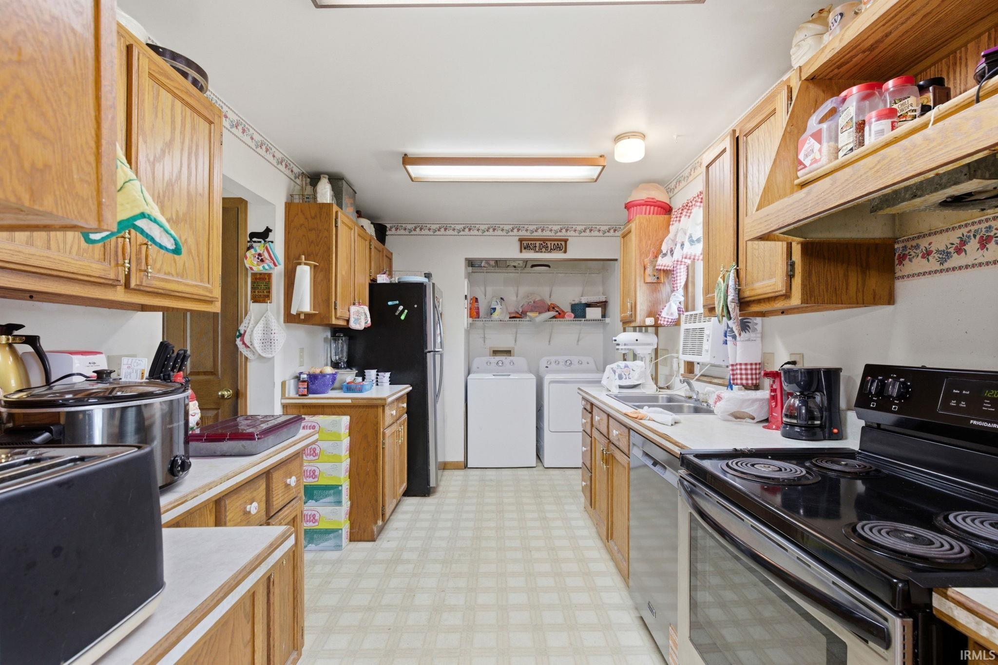 855 South 8th Street Upland, IN 46989 - Photo 12 of 43