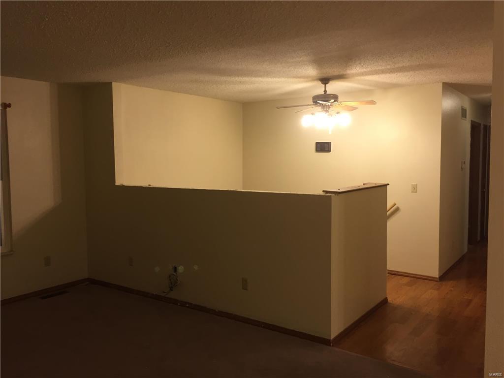 526 Zenk Road Troy, IL 62294 - Photo 10 of 16