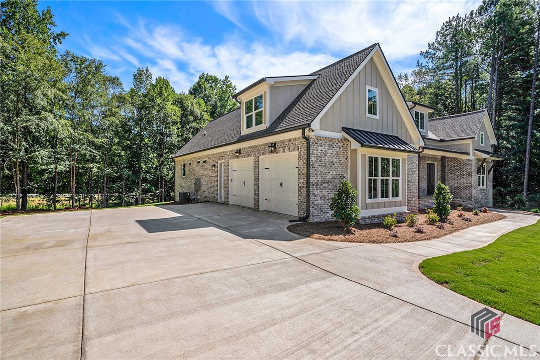 1041 Pin Oak Court Bishop, GA 30621 - Photo 2 of 48 Gallery Image 2
