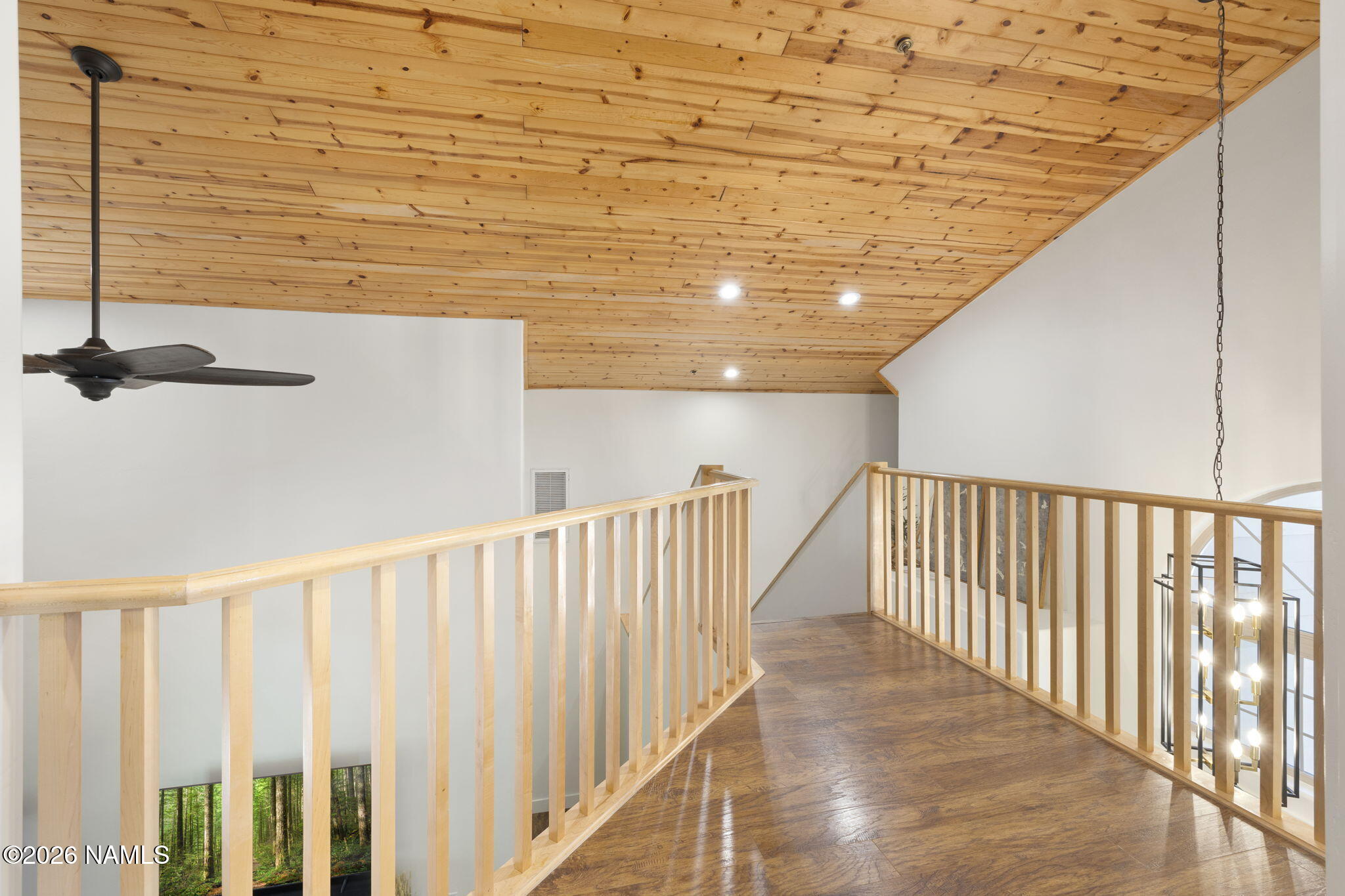 3495 West Lead Rope Flagstaff, AZ 86005 - Photo 34 of 49 Open Loft Bridge