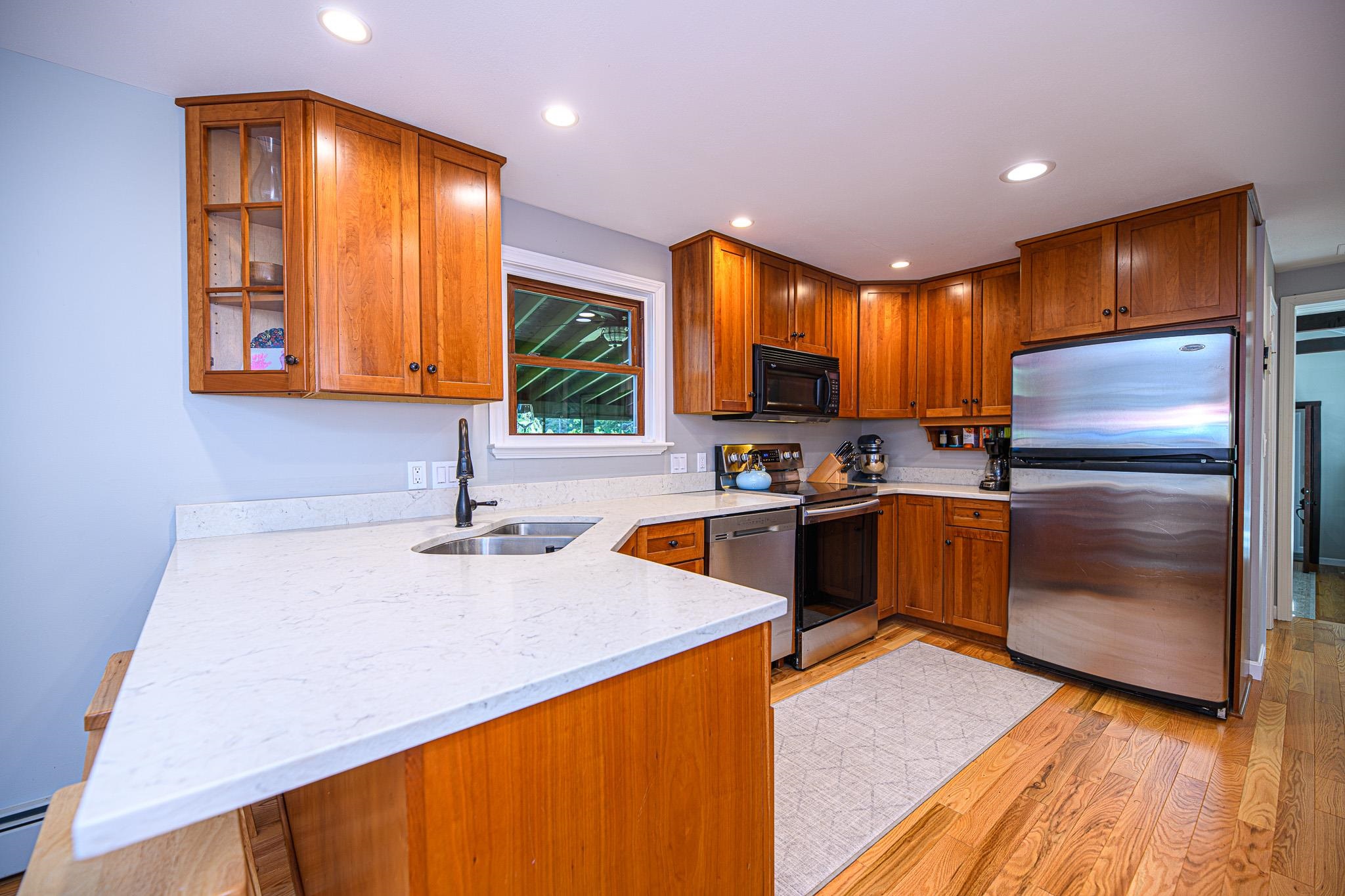 55 South Road North Hampton, NH 03862 - Photo 12 of 40