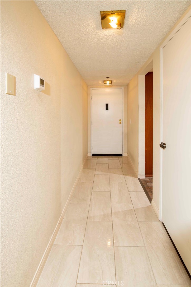 6545 Reseda Boulevard, Unit 8 Reseda, CA 91335 - Photo 7 of 24