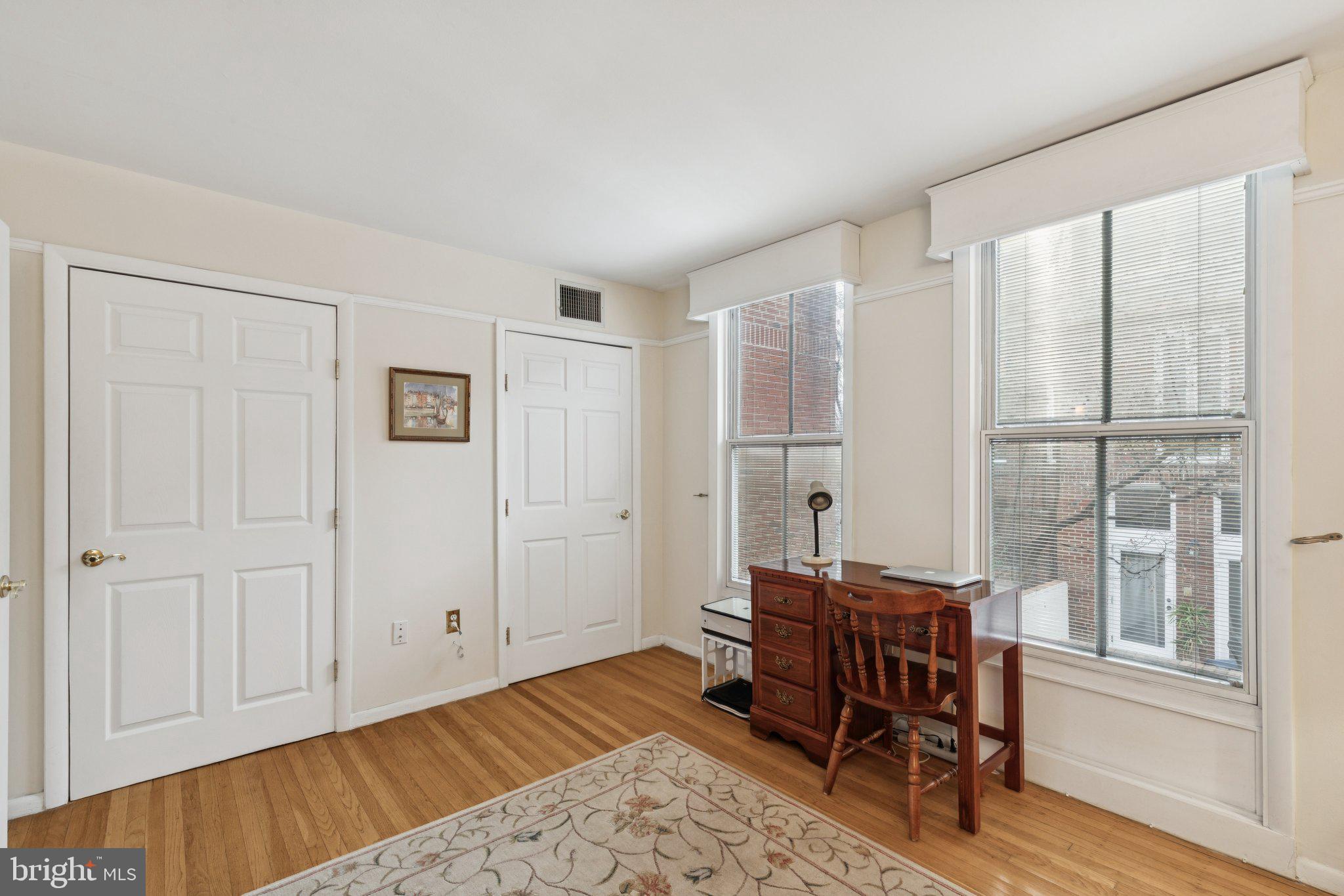 500 Pine Street Philadelphia, PA 19106 - Photo 16 of 34 Bedroom