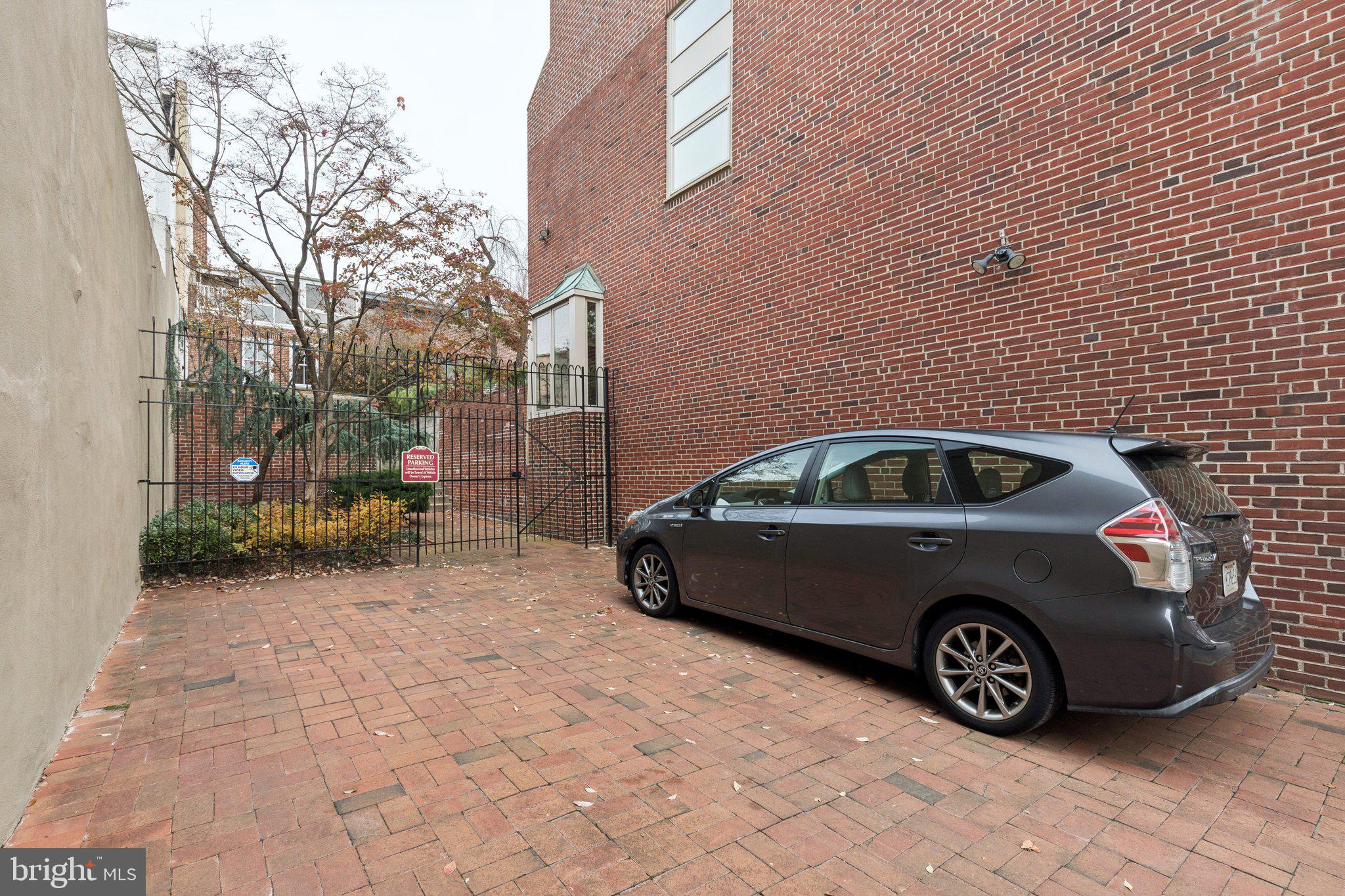 500 Pine Street Philadelphia, PA 19106 - Photo 30 of 34