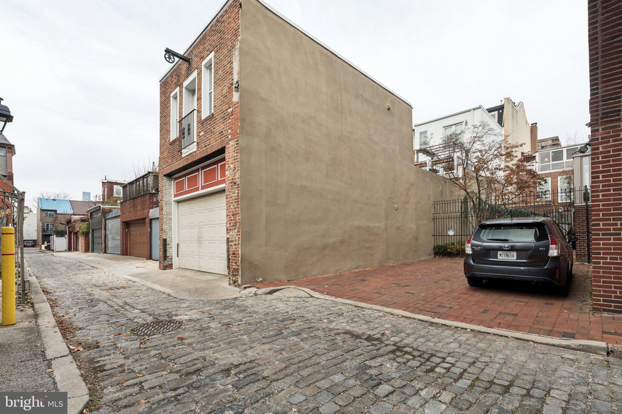500 Pine Street Philadelphia, PA 19106 - Photo 31 of 34