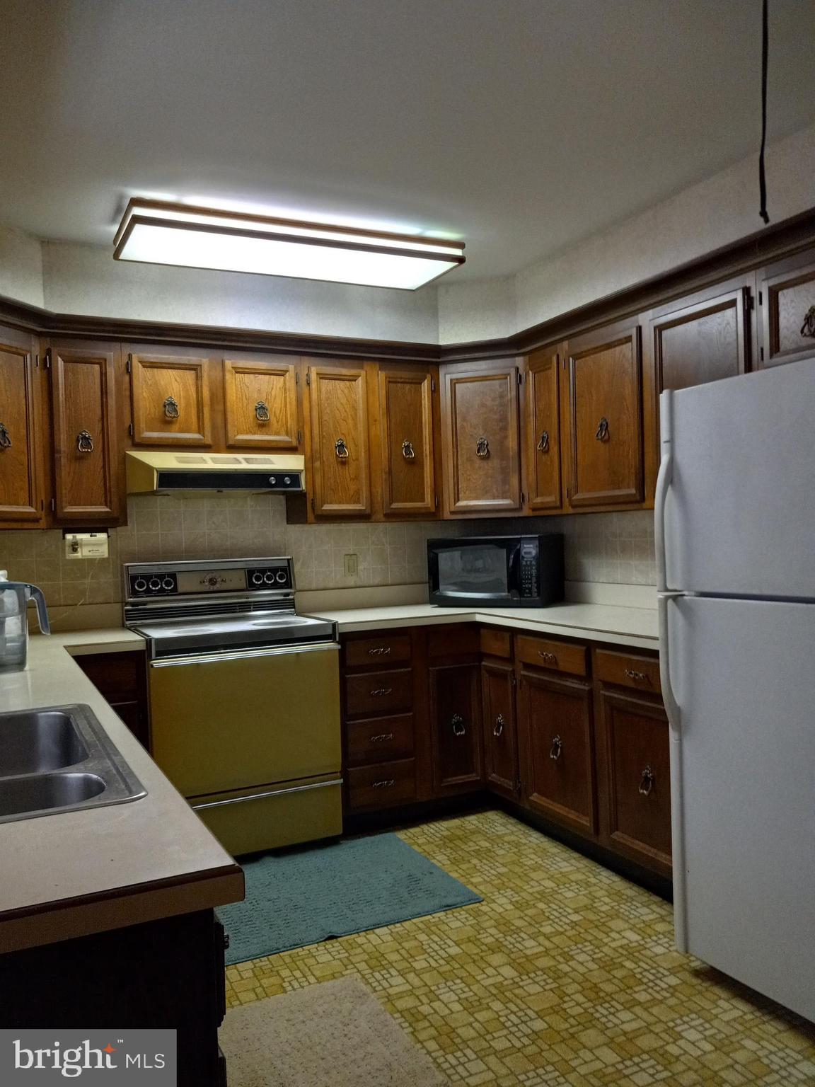 626 Kissel Hill Road Lititz, PA 17543 - Photo 5 of 12 Kitchen