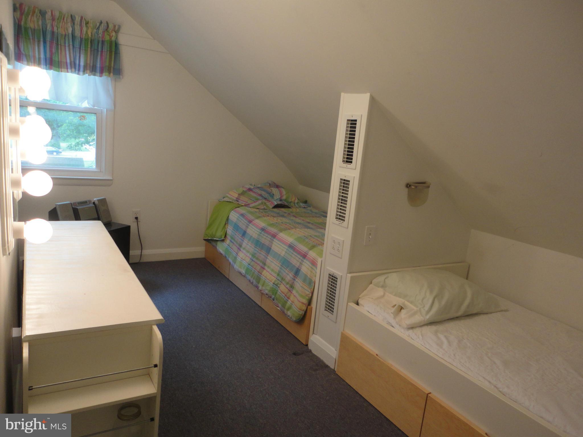 2027 Reuter Road Lutherville-Timonium, MD 21093 - Photo 13 of 22 Bedroom