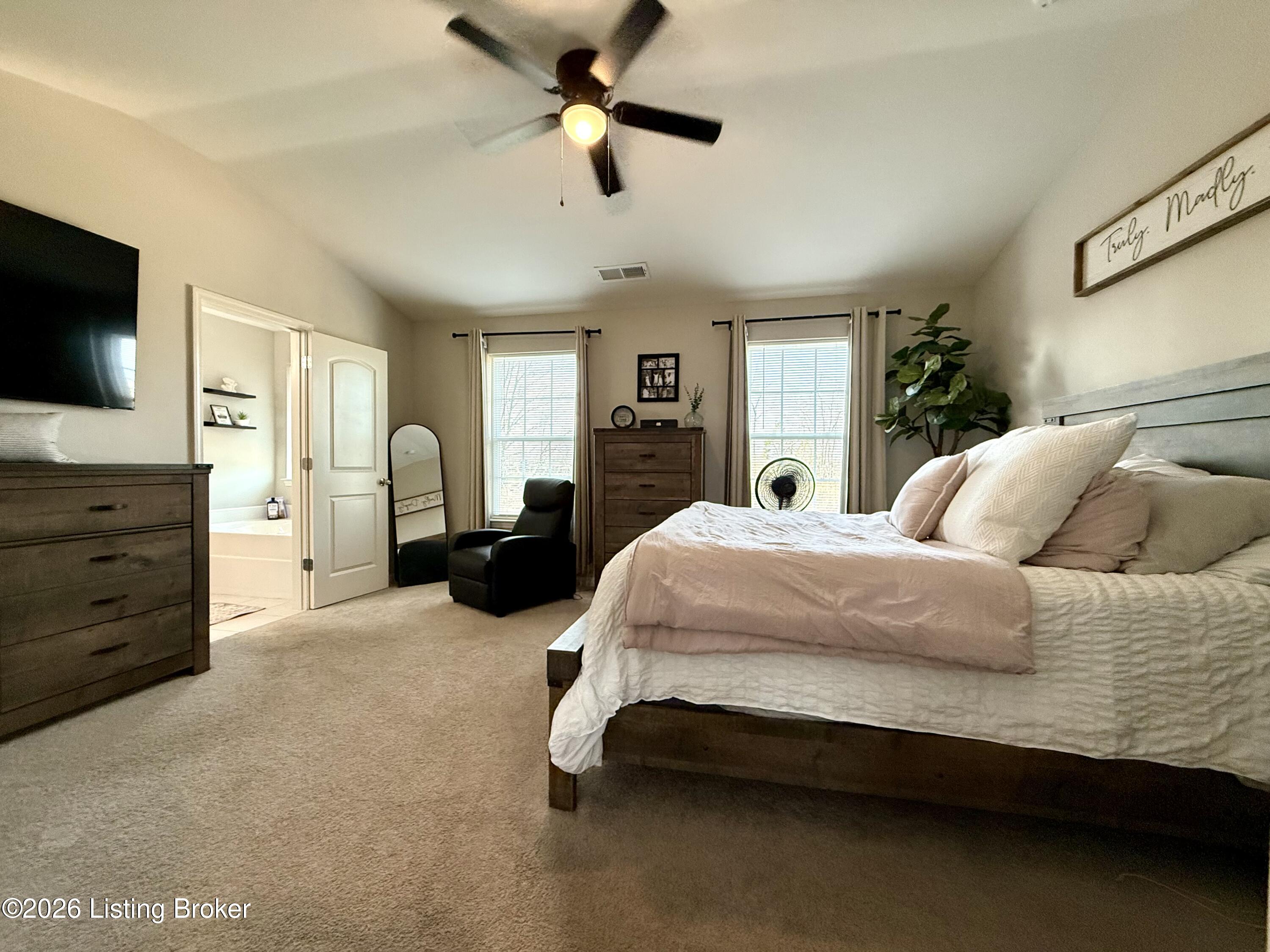 8403 Gateway Run Road Louisville, KY 40229 - Photo 10 of 19 Primary Bedroom