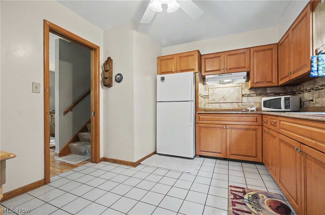 669 Westridge Road Akron, OH 44333 - Photo 8 of 31
