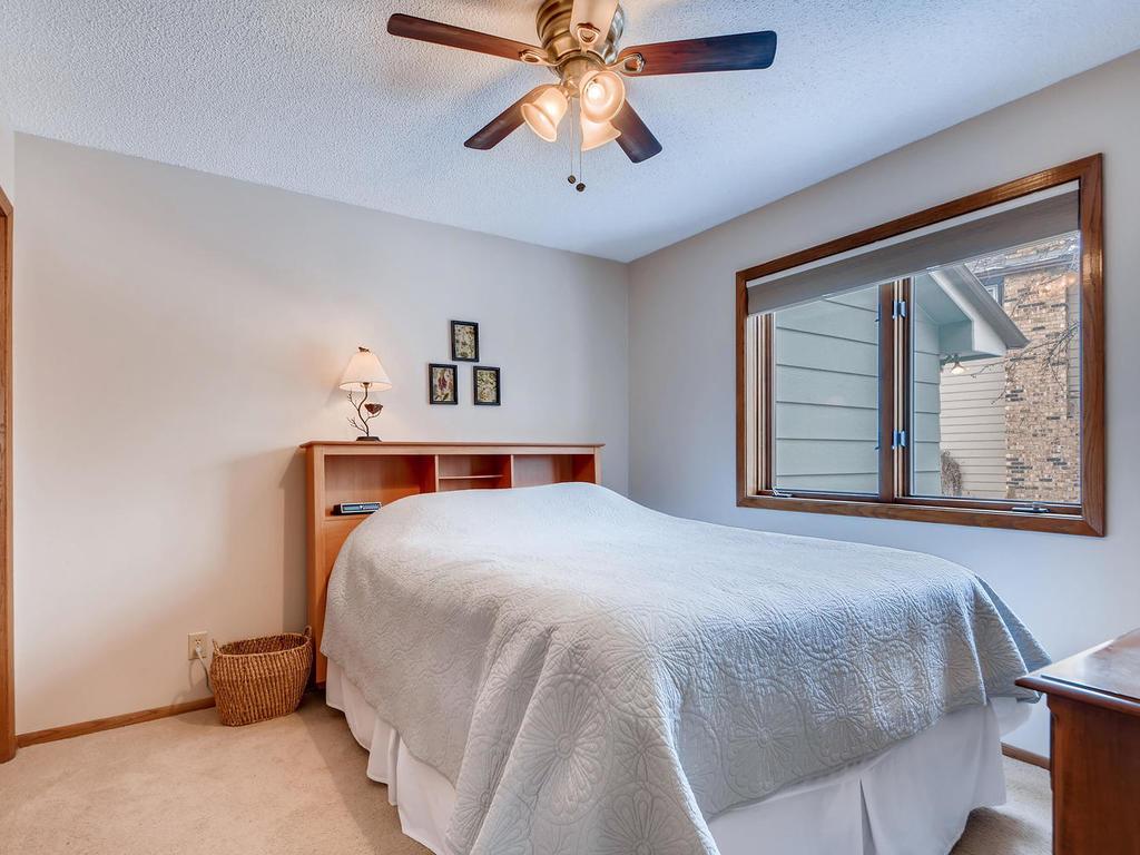 1367 Berry Ridge Road Eagan, MN 55123 - Photo 19 of 34 Gallery Image 19