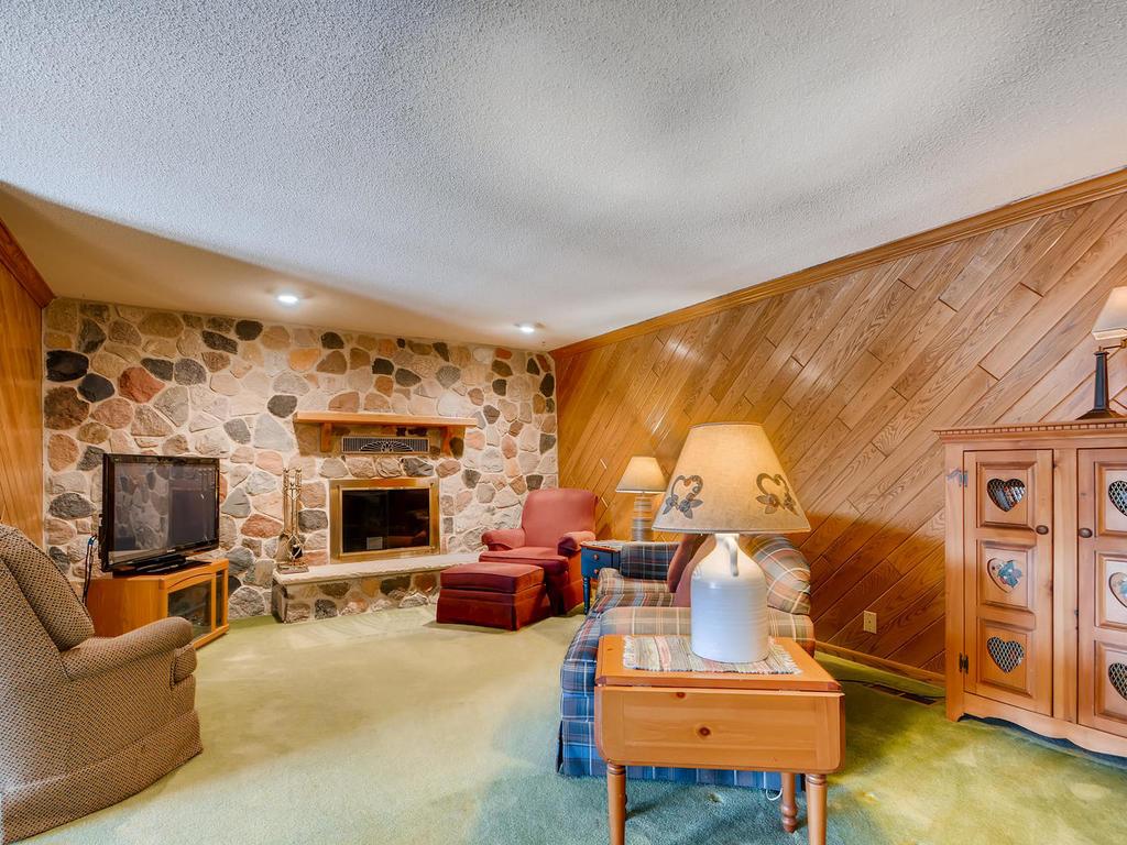 1367 Berry Ridge Road Eagan, MN 55123 - Photo 22 of 34 Gallery Image 22