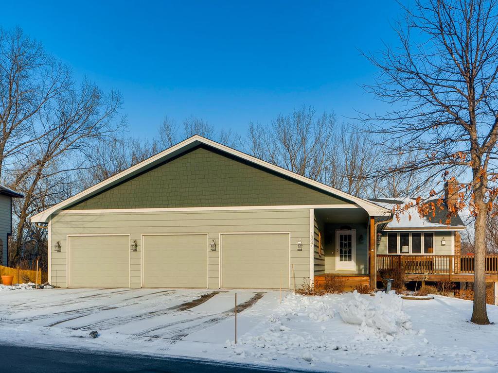 1367 Berry Ridge Road Eagan, MN 55123 - Photo 34 of 34 Gallery Image 34