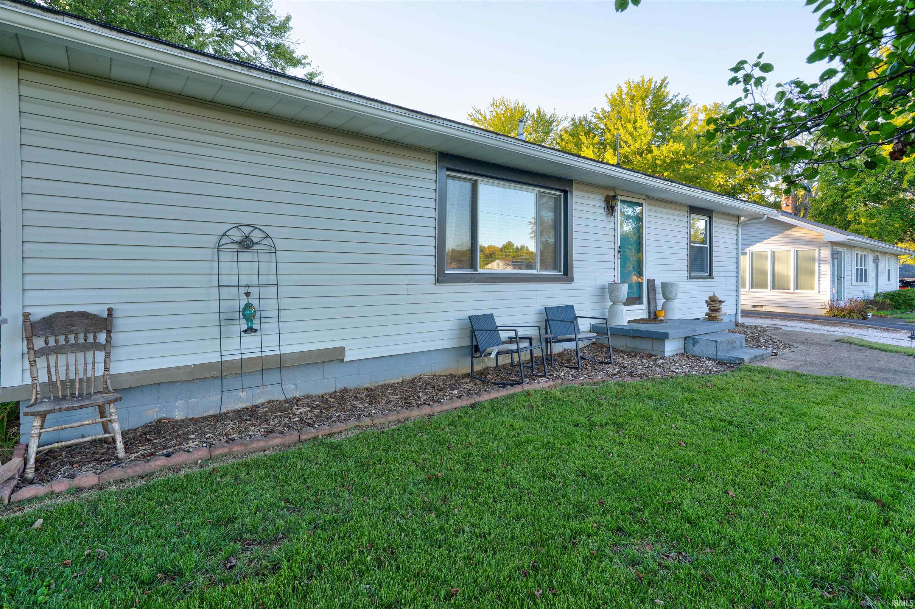 1311 South 3rd Street Boonville, IN 47601 - Photo 3 of 27