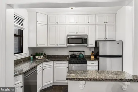 $379,999 | 3616 Connecticut Avenue Northwest, Unit 201, Washington, DC 20008