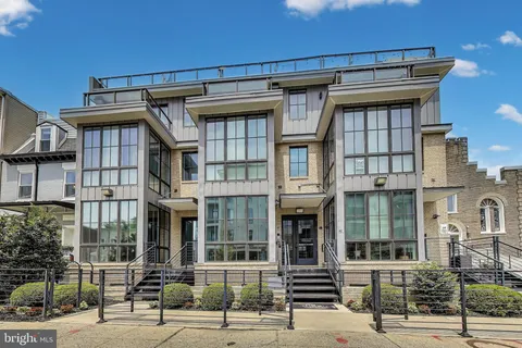 $519,000 | 625 Park Road Northwest, Unit 206, Washington, DC 20010