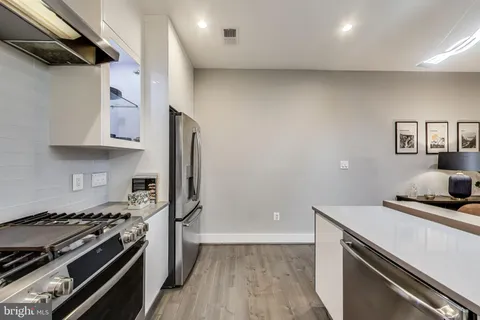 $519,000 | 625 Park Road Northwest, Unit 206, Washington, DC 20010