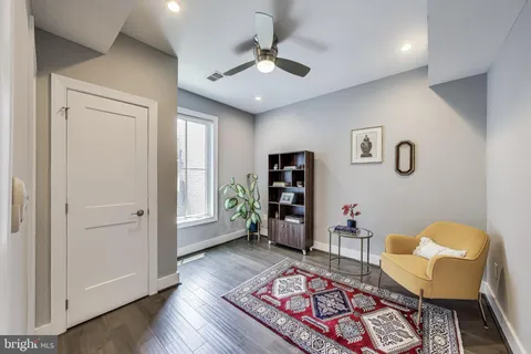 $519,000 | 625 Park Road Northwest, Unit 206, Washington, DC 20010