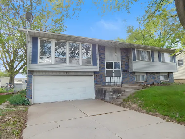 $145,000 | 1118 North 13th Street, Clinton, IA 52732