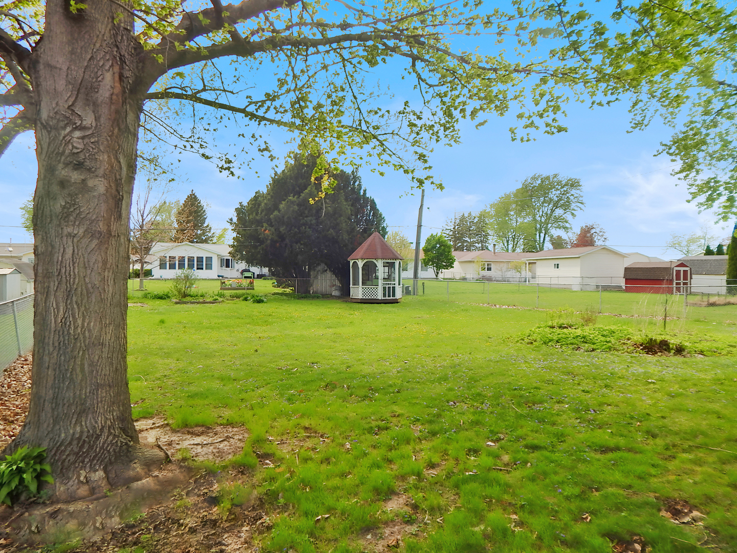 1118 North 13th Street Clinton, IA 52732 - Photo 4 of 27
