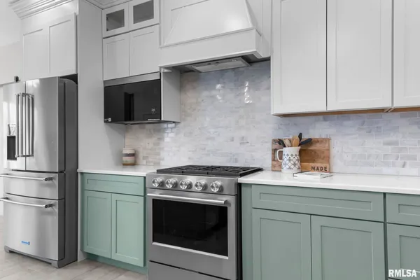 $1,080,000 | 10 The Elms Lane, Springfield, IL 62712