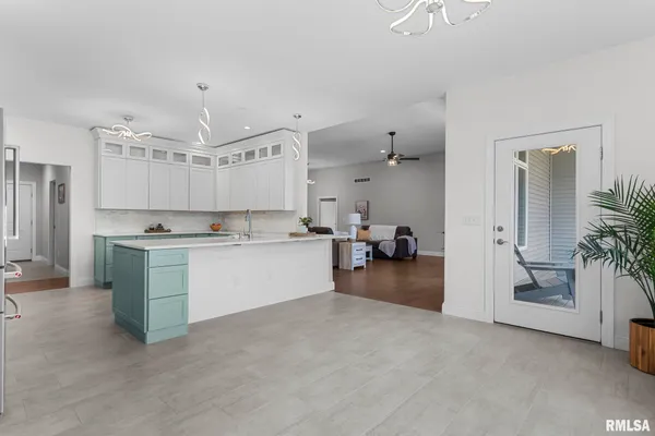 $1,080,000 | 10 The Elms Lane, Springfield, IL 62712