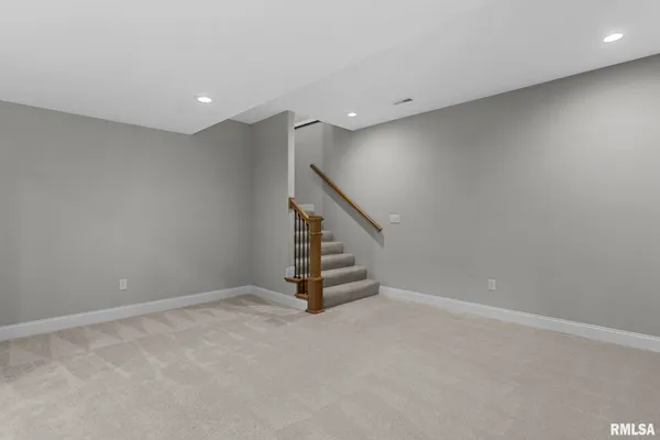 $1,080,000 | 10 The Elms Lane, Springfield, IL 62712