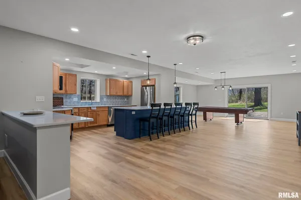 $1,080,000 | 10 The Elms Lane, Springfield, IL 62712