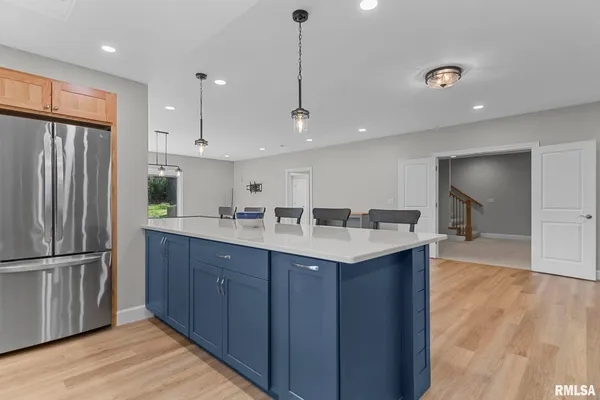 $1,080,000 | 10 The Elms Lane, Springfield, IL 62712