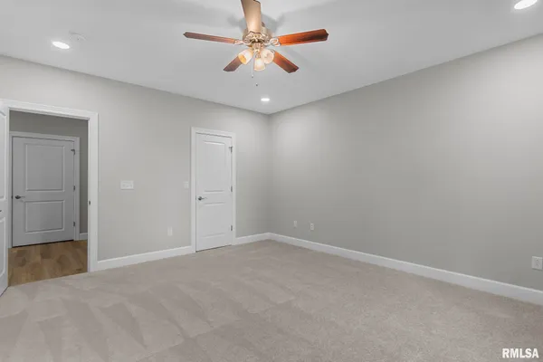 $1,080,000 | 10 The Elms Lane, Springfield, IL 62712