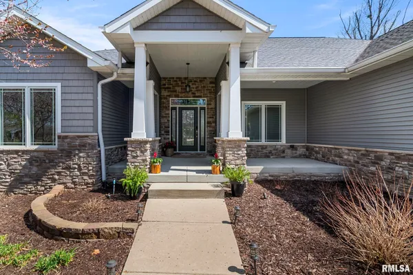$1,080,000 | 10 The Elms Lane, Springfield, IL 62712