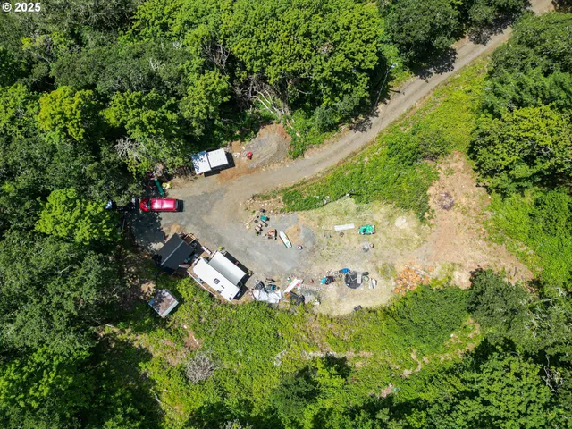 $350,000 | 29015 Brownsville Road, Brownsville, OR 97327