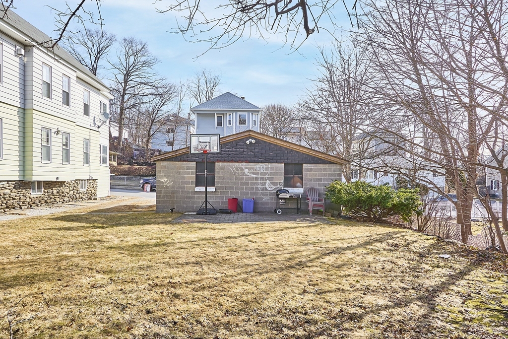 15 Superior Road Worcester, MA 01604 - Photo 6 of 41 Gallery Image 6