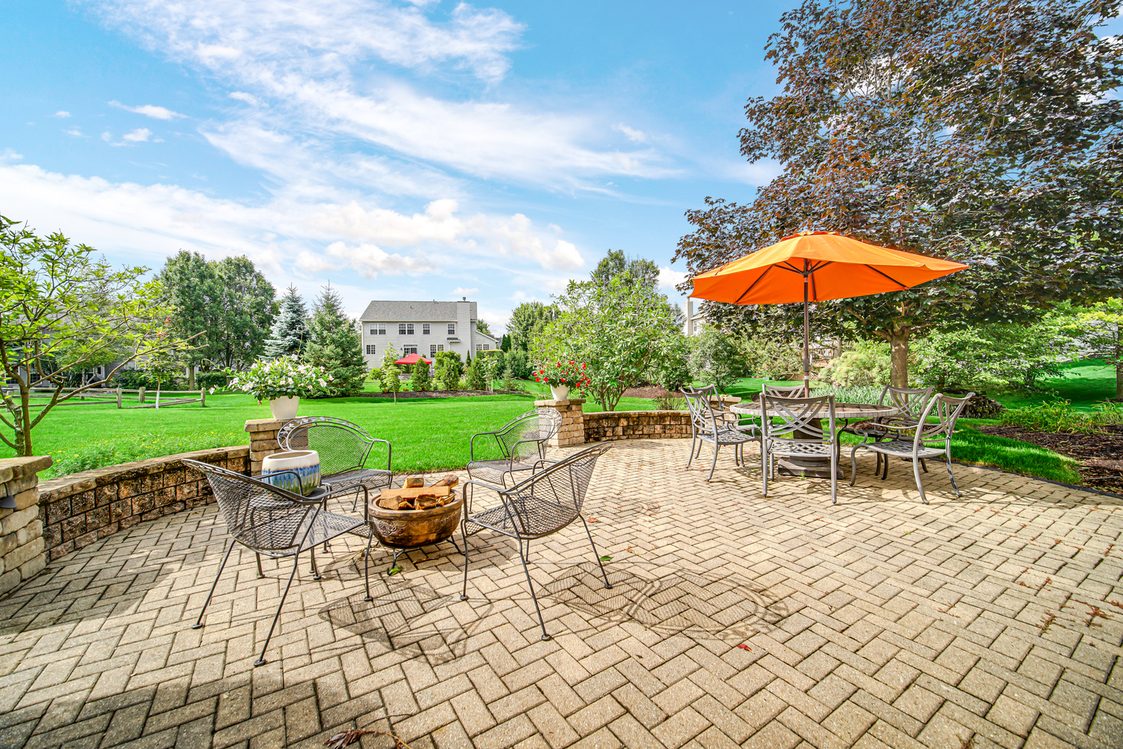 1826 Prairie Ridge Circle Lindenhurst, IL 60046 - Photo 30 of 39 an outdoor space with furniture and garden view