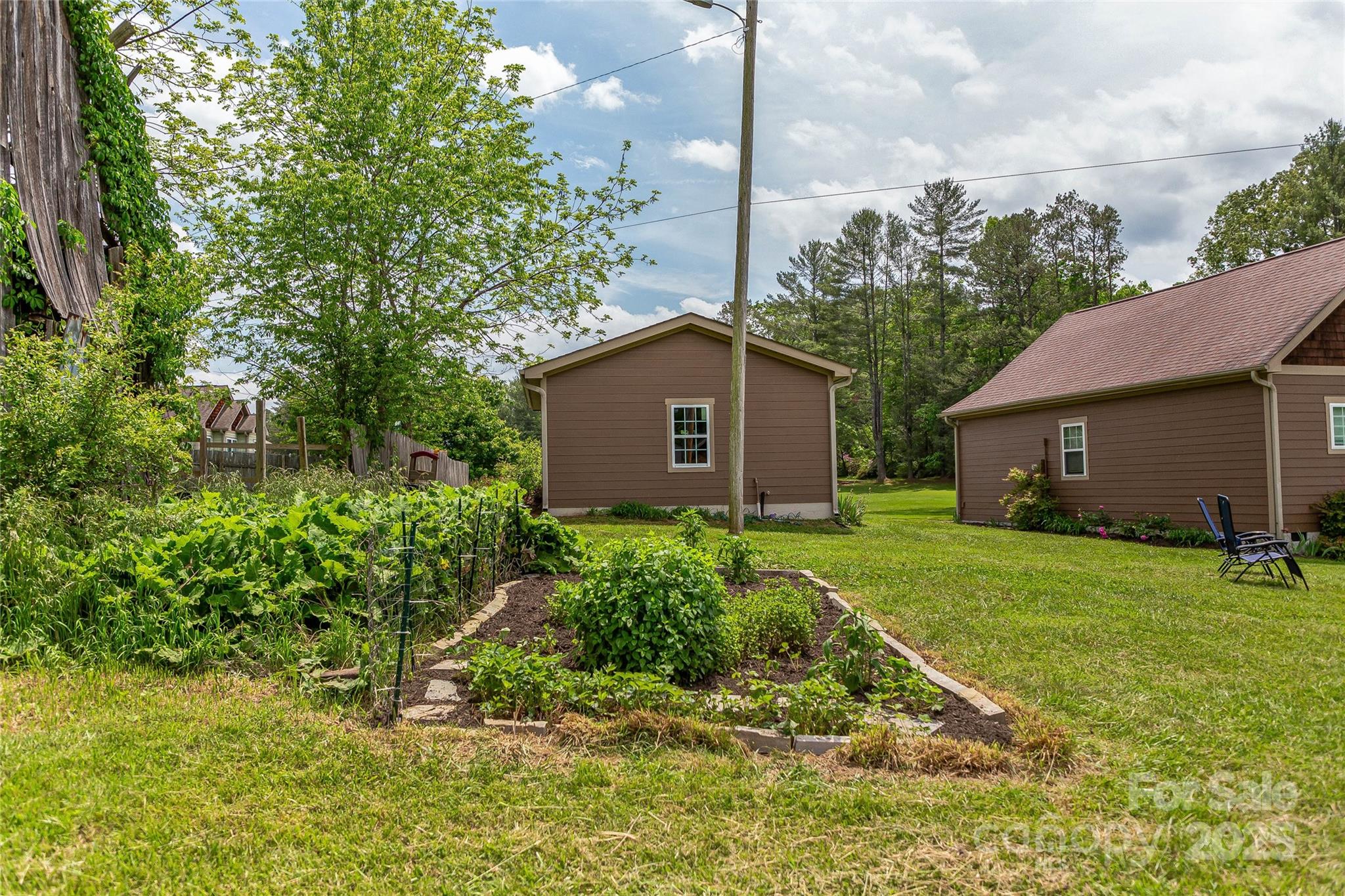 2405 Riceville Road Asheville, NC 28805 - Photo 45 of 47 Gallery Image 45
