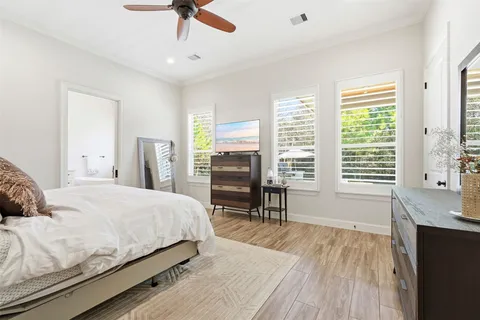 $874,999 | 25202 Wilkes Park Road, Tomball, TX 77375