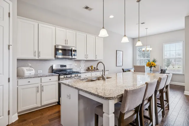 $760,000 | 2001 Inland Drive, Franklin, TN 37064