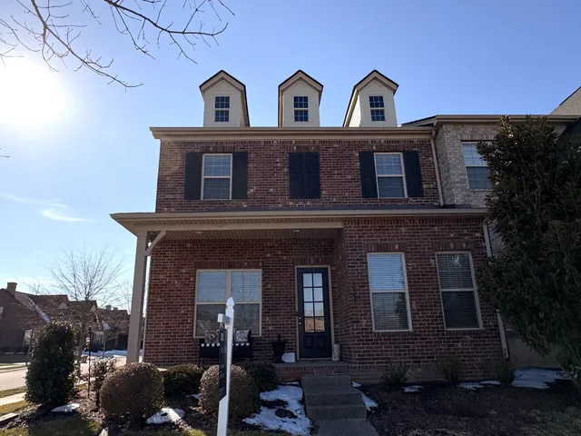 $760,000 | 2001 Inland Drive, Franklin, TN 37064