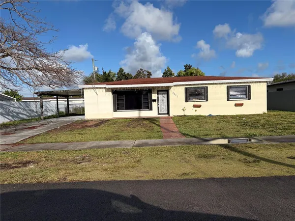 $3,600 | 1315 Southwest 93rd Place, Unit 1315, Miami, FL 33174