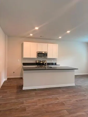 $299,990 | 8333 Columbia Court, Palmetto, GA 30268