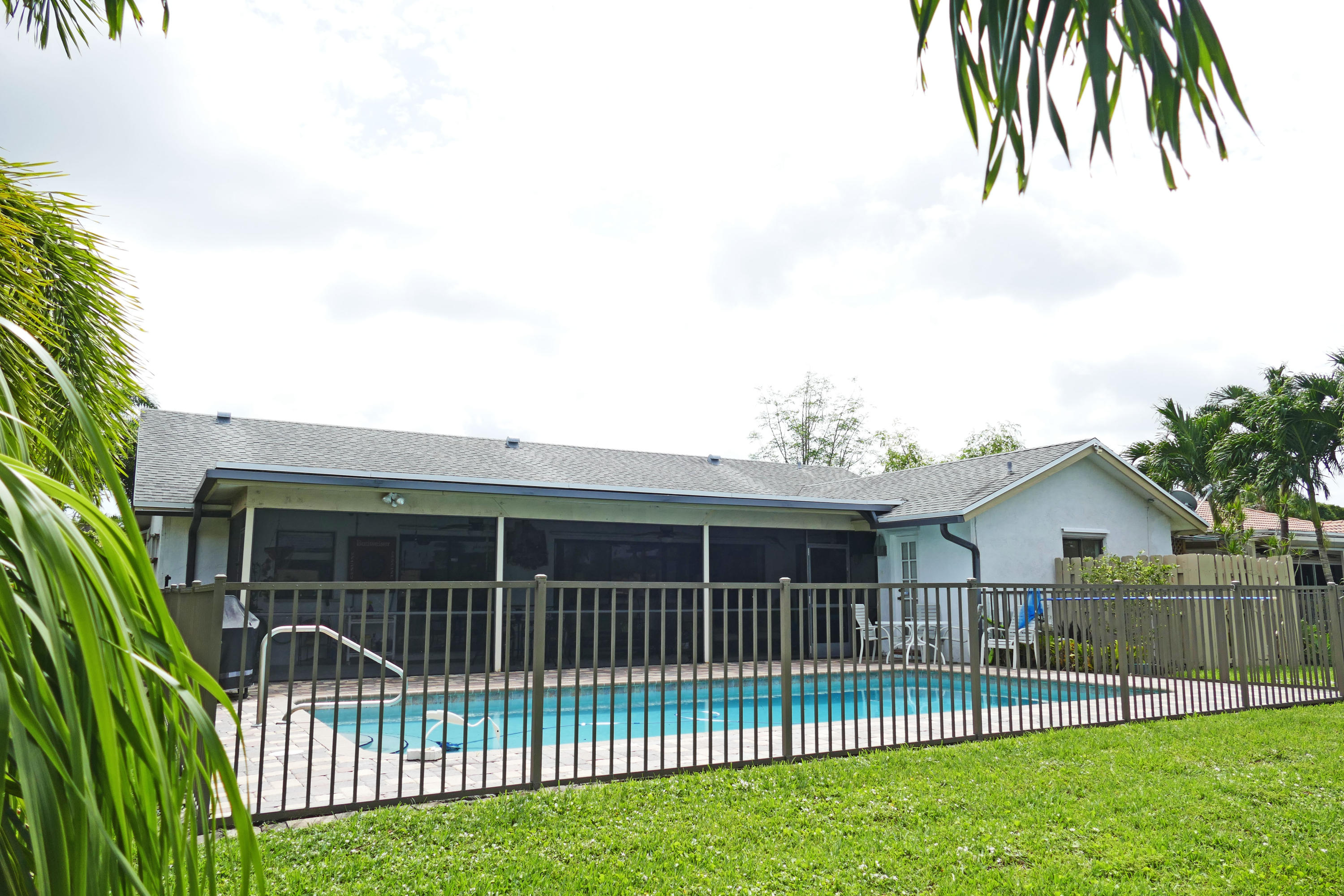 17391 Springtree Lane Boca Raton, FL 33487 - Photo 30 of 39 Exterior Back