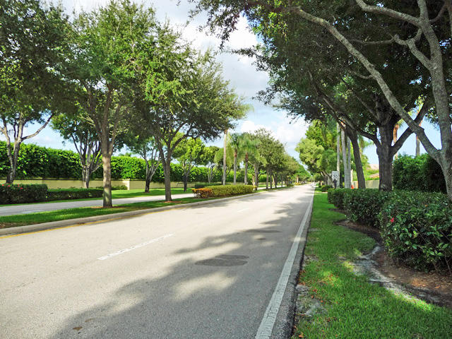 17391 Springtree Lane Boca Raton, FL 33487 - Photo 38 of 39 Pheasant Walk Entrance