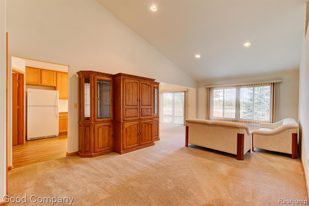 50837 Raintree Circle Chesterfield, MI 48047 - Photo 2 of 37