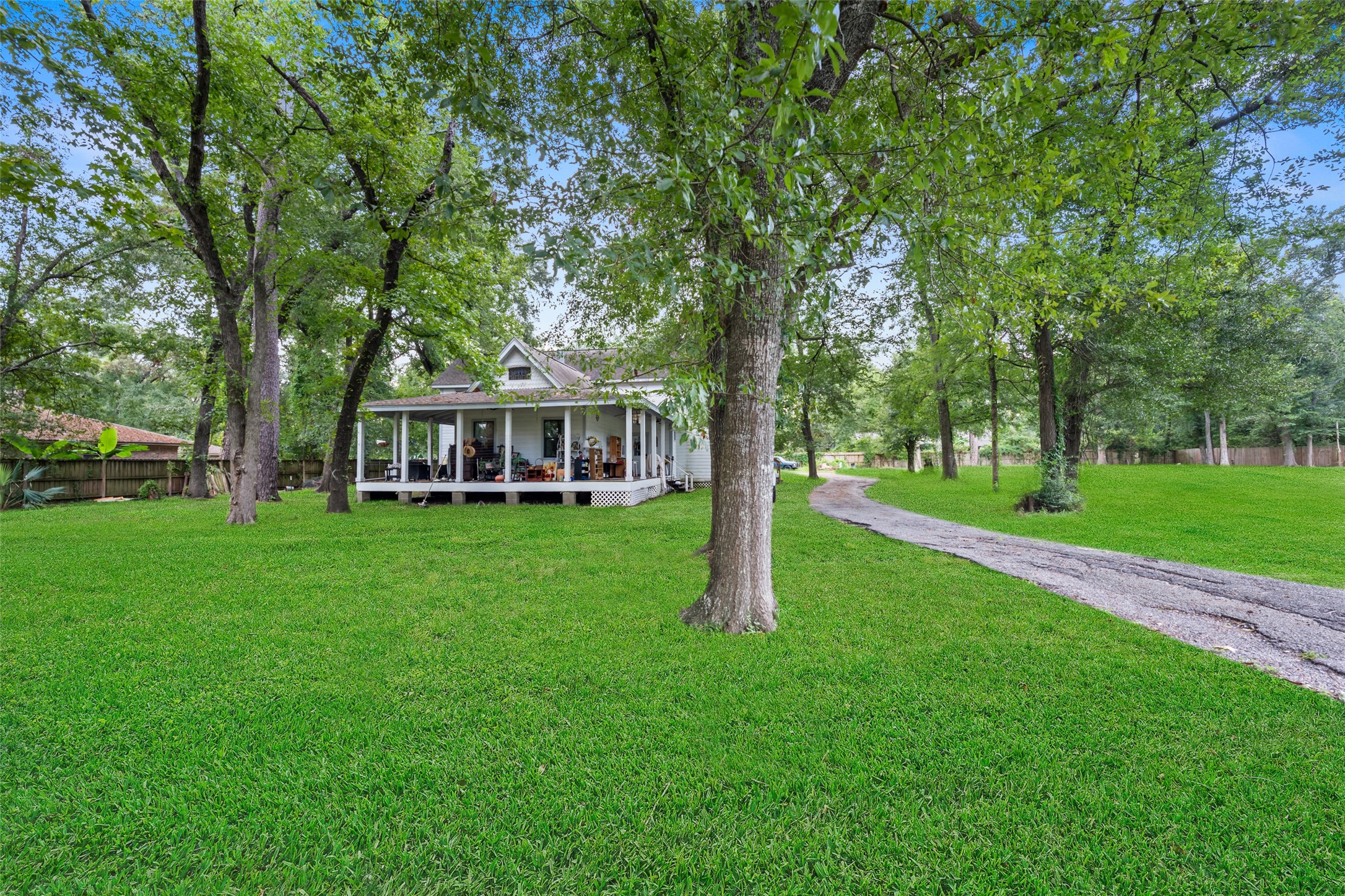 2319 Creekleaf Road Houston, TX 77068 - Photo 3 of 29 Gallery Image 3