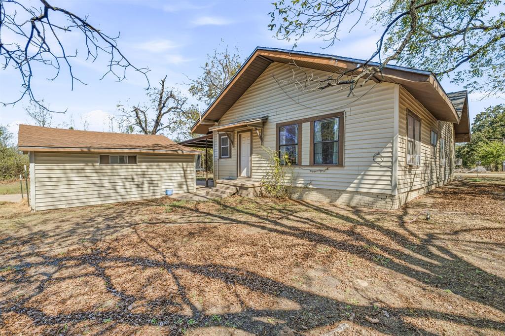 218 Rogan Street Gorman, TX 76454 - Photo 23 of 36 Gallery Image 23